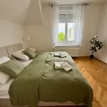 Villa Family Hanspaulka